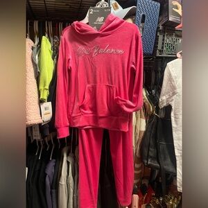 New Balance Kids track set